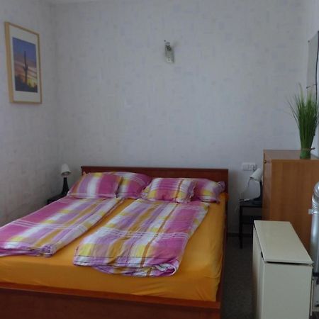 Orwa Apartmanok - Fenyofa Koez Zalakaros Exteriör bild